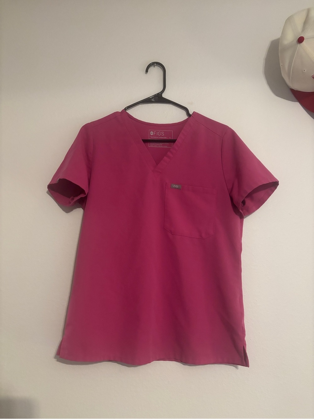 Figs Women's V-Neck Scrub Top in Pink